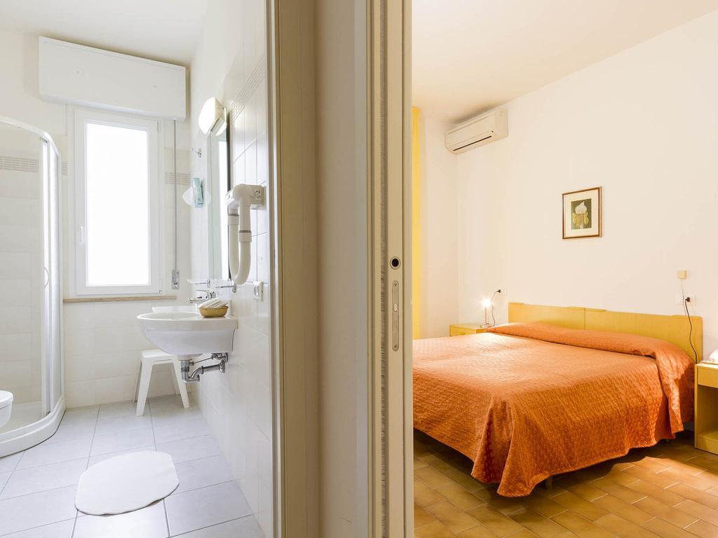 Hotel Meris Milano Marittima Cameră foto